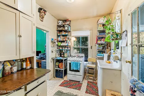 Kitchen - 108 Quarry Canyon Rd, Bisbee, AZ 85603 photo 5 of 5