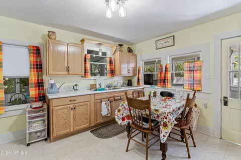 Kitchen - 108 Quarry Canyon Rd, Bisbee, AZ 85603 photo 1 of 5