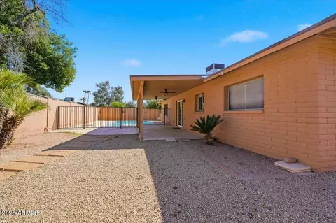 Exterior - 818 E Drake Dr, Tempe, AZ 85283 photo 4 of 10