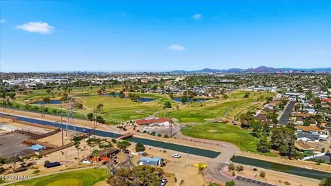View/Area - 818 E Drake Dr, Tempe, AZ 85283 photo 12 of 13