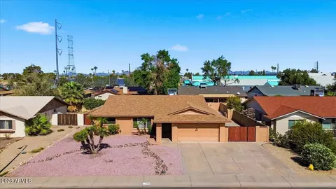 View/Area - 818 E Drake Dr, Tempe, AZ 85283 photo 1 of 13