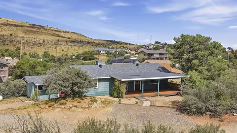 1933 N Geraldine Ct, Prescott, AZ 86301