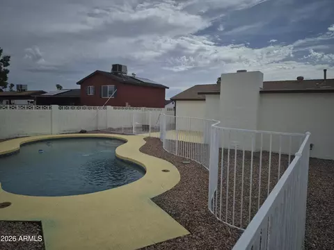 3730 W Columbine Dr, Phoenix, AZ 85029