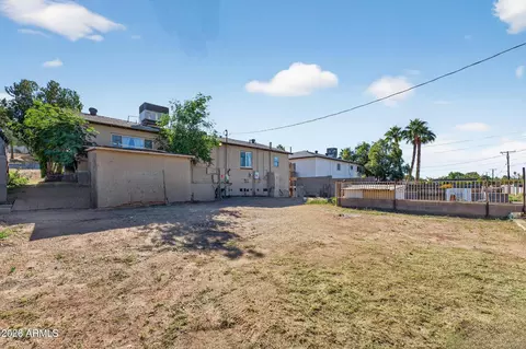Exterior - 1114 E Orchid Ln, Phoenix, AZ 85020 photo 4 of 5