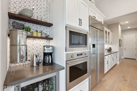 Kitchen - 17795 E Stocking Trl, Rio Verde, AZ 85263 photo 3 of 5