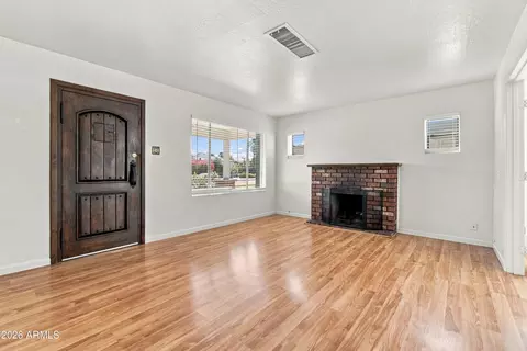 Living - 2210 N Mitchell St, Phoenix, AZ 85006 photo 2 of 5