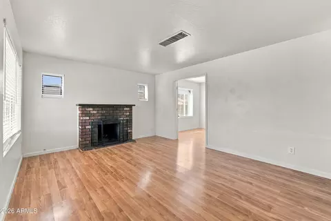 Living - 2210 N Mitchell St, Phoenix, AZ 85006 photo 1 of 5