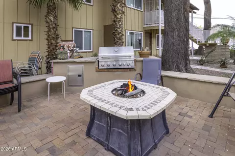 90 W Yavapai St W #16, Wickenburg, AZ 85390