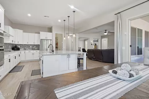 Entry Way - 10910 E Travertine Ave, Mesa, AZ 85212 photo 1 of 4