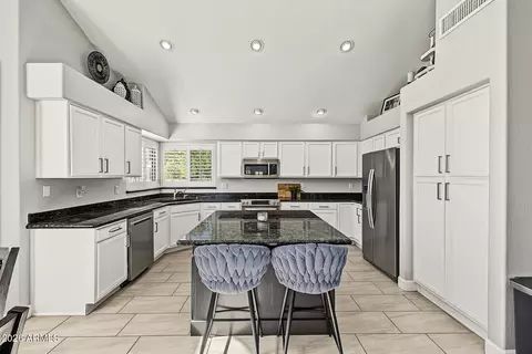 Kitchen - 1343 E Ivanhoe St, Gilbert, AZ 85295 photo 1 of 6