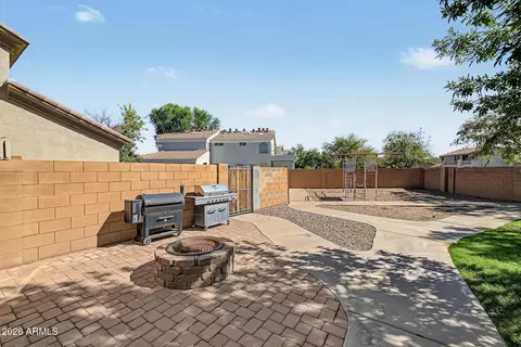 Exterior - 1343 E Ivanhoe St, Gilbert, AZ 85295 photo 8 of 13