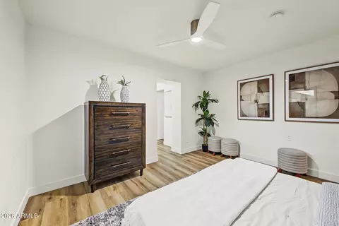 Bedroom - 1006 E Weldon Ave, Phoenix, AZ 85014 photo 3 of 8