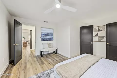 Bedroom - 1006 E Weldon Ave, Phoenix, AZ 85014 photo 6 of 8