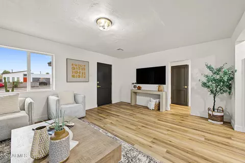 Other - 1006 E Weldon Ave, Phoenix, AZ 85014 photo 1 of 4