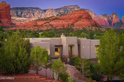 2410 Mule Deer Rd, Sedona, AZ 86336