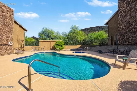 Exterior - 1545 E Sahuaro Dr #14, Phoenix, AZ 85020 photo 5 of 7