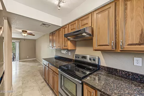 Kitchen - 1545 E Sahuaro Dr #14, Phoenix, AZ 85020 photo 2 of 3