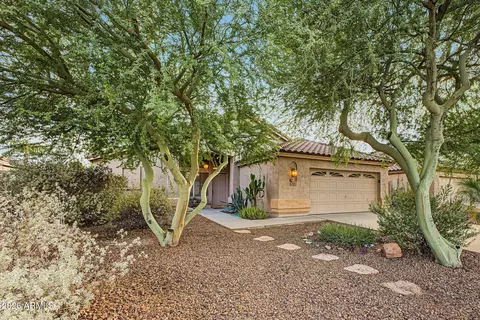 Exterior - 147 E Palo Blanco Way, Gilbert, AZ 85296 photo 5 of 17