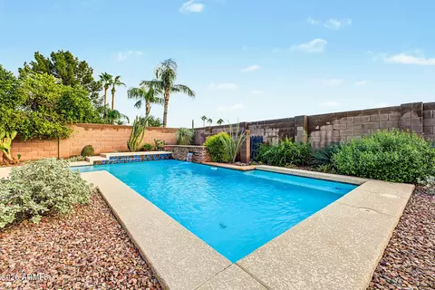 Exterior - 147 E Palo Blanco Way, Gilbert, AZ 85296 photo 13 of 17