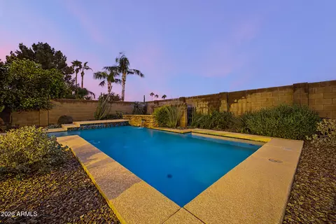 Exterior - 147 E Palo Blanco Way, Gilbert, AZ 85296 photo 8 of 17
