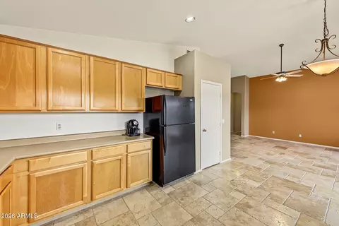 Kitchen - 147 E Palo Blanco Way, Gilbert, AZ 85296 photo 4 of 5