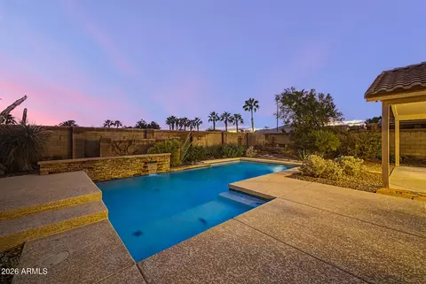 Exterior - 147 E Palo Blanco Way, Gilbert, AZ 85296 photo 9 of 17