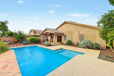 Exterior - 147 E Palo Blanco Way, Gilbert, AZ 85296 photo 14 of 17