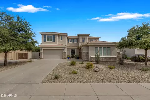 Exterior - 4307 S Summit St, Gilbert, AZ 85297 photo 4 of 21