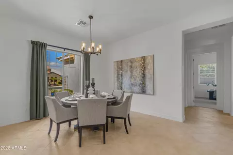 Dining - 4307 S Summit St, Gilbert, AZ 85297 photo 4 of 7