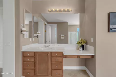 Bath - 4307 S Summit St, Gilbert, AZ 85297 photo 4 of 8