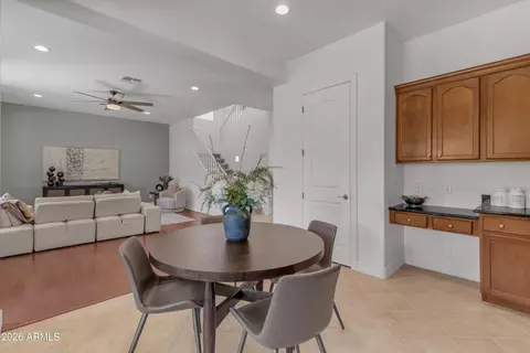 Dining - 4307 S Summit St, Gilbert, AZ 85297 photo 7 of 7