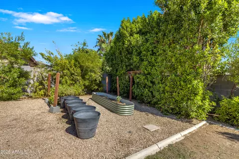 Exterior - 4307 S Summit St, Gilbert, AZ 85297 photo 15 of 21