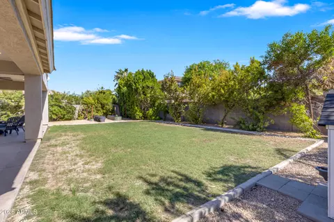 Exterior - 4307 S Summit St, Gilbert, AZ 85297 photo 16 of 21
