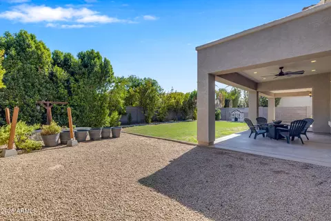 Exterior - 4307 S Summit St, Gilbert, AZ 85297 photo 11 of 21