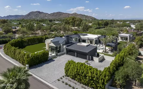 6822 E Solcito Ln, Paradise Valley, AZ 85253