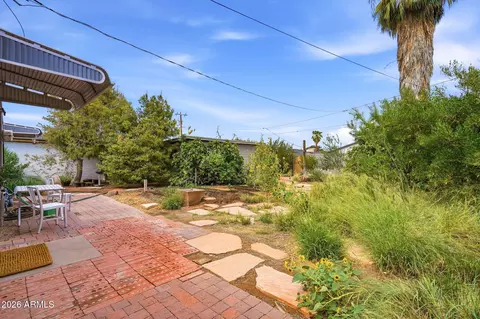 Exterior - 2508 E Pinchot Ave, Phoenix, AZ 85016 photo 6 of 10