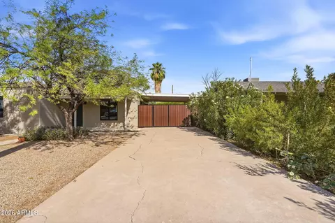 Exterior - 2508 E Pinchot Ave, Phoenix, AZ 85016 photo 4 of 10