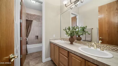 Bath - 4222 E Brown Rd #23, Mesa, AZ 85205 photo 2 of 6