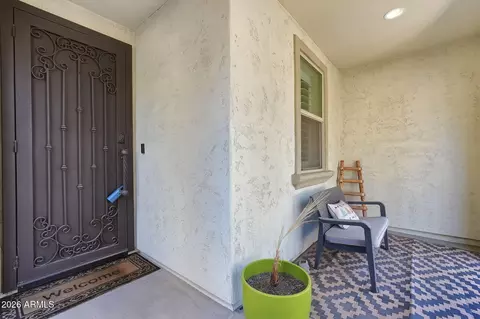 Exterior - 2662 S Harmony Ave, Gilbert, AZ 85295 photo 2 of 10