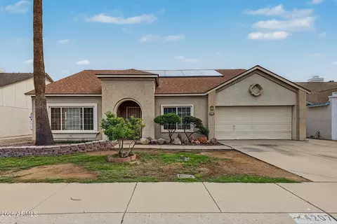 4207 W Soft Wind Dr, Glendale, AZ 85310