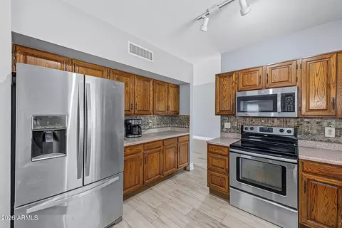 Kitchen - 820 E San Remo Ave, Gilbert, AZ 85234 photo 4 of 4