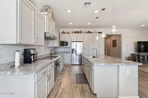 Kitchen - 17857 E Stocking Trl, Rio Verde, AZ 85263 photo 1 of 4