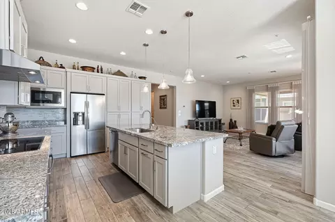 Kitchen - 17857 E Stocking Trl, Rio Verde, AZ 85263 photo 2 of 4