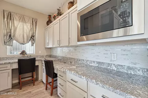 Kitchen - 17857 E Stocking Trl, Rio Verde, AZ 85263 photo 4 of 4