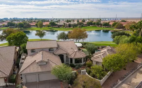 8905 Emerald Dr, Sun Lakes, AZ 85248