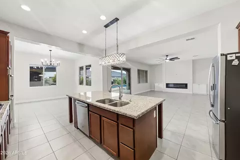 Kitchen - 1928 E La Costa Dr, Gilbert, AZ 85298 photo 4 of 4