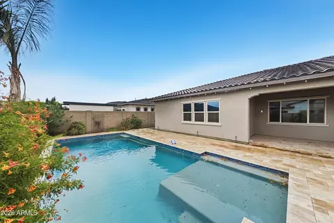 Exterior - 1928 E La Costa Dr, Gilbert, AZ 85298 photo 4 of 5