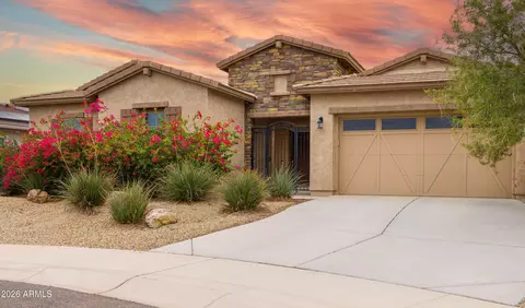 18443 W Verbena Dr, Goodyear, AZ 85338