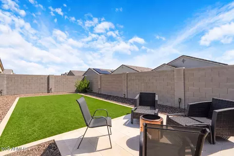 Exterior - 2467 W Shanley Ave, Apache Junction, AZ 85120 photo 3 of 4