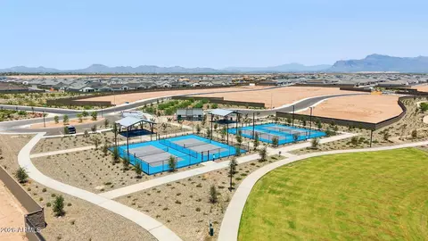 View/Area - 2467 W Shanley Ave, Apache Junction, AZ 85120 photo 3 of 8